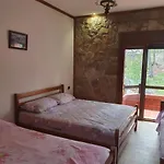 Brifs Apartament *