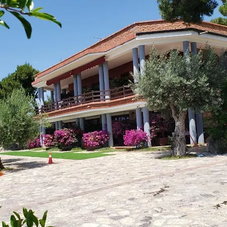 Brifs Apartament *
