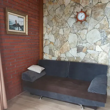 Apartament Brifs *