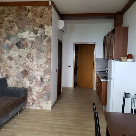 Brifs Apartament *